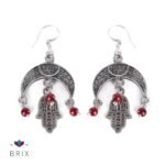 أقراط هلال و كف